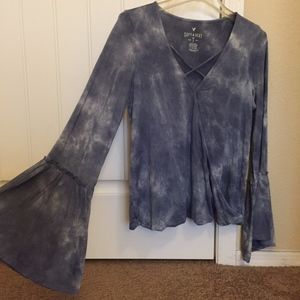 American Eagle flowy long sleeve